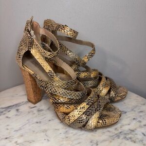 Kenneth Cole Heels Size 7 M snakeskin Leather Sandals shoes strappy